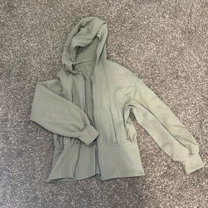 Lululemon sage green sweatshirt